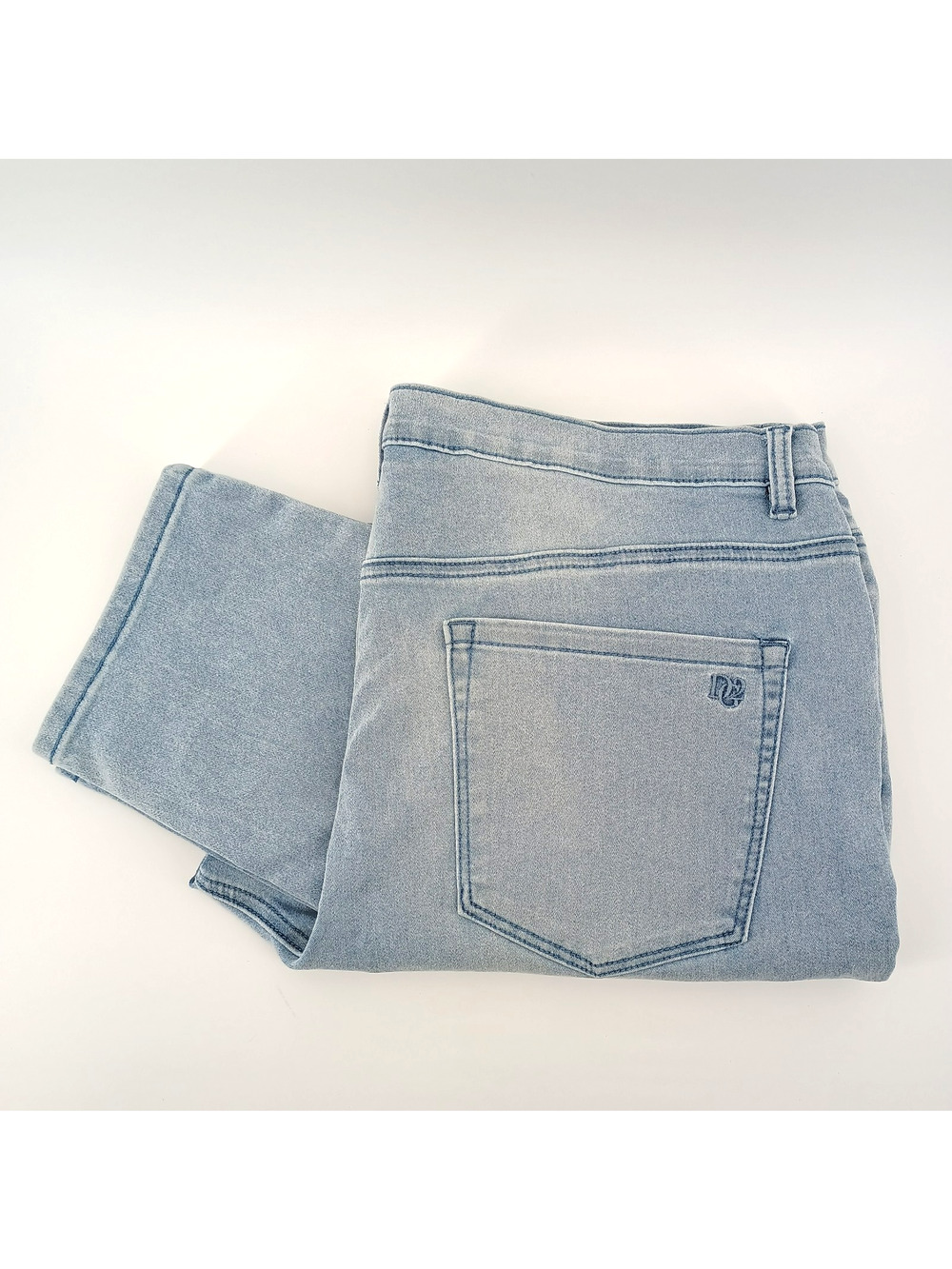 DG2‎ (by Diane Gilman) Womens size 18PW stretch skinny jeans Light Soft